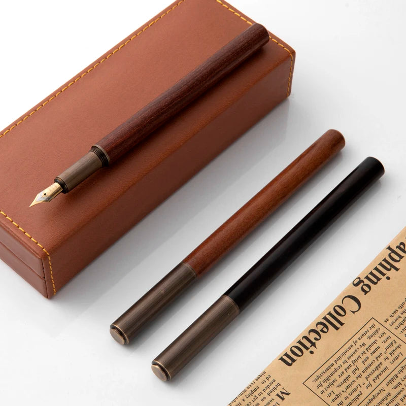 Pluma Fuente Retro de Madera y Bronce | Reflexión y Propósito