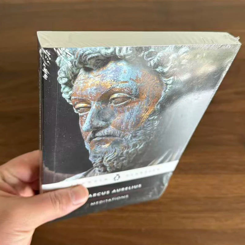 Meditaciones | Marco Aurelio | Edición en Inglés (Tapa Blanda)