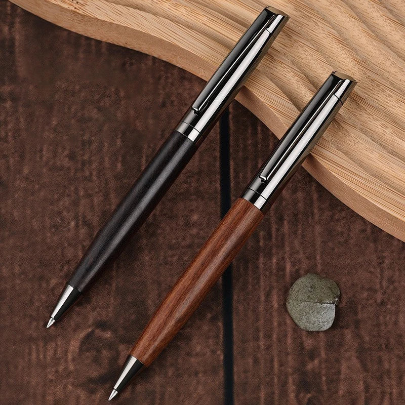 Bolígrafo Artesanal de Madera y Metal | Carácter y Dirección
